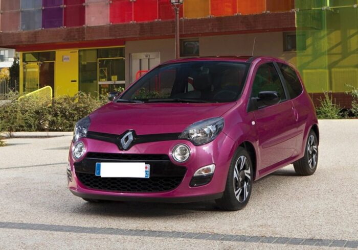 découvrez notre guide complet sur le choix des pneus pour twingo 2. obtenez des conseils d'experts pour sélectionner le meilleur type de pneus adaptés à votre véhicule, garantissant performance, sécurité et confort de conduite.