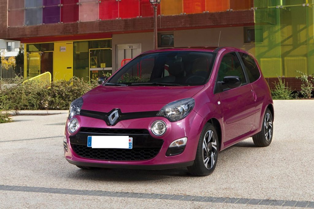 découvrez notre guide complet sur le choix des pneus pour twingo 2. obtenez des conseils d'experts pour sélectionner le meilleur type de pneus adaptés à votre véhicule, garantissant performance, sécurité et confort de conduite.