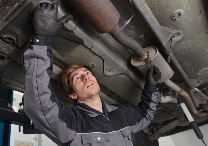 découvrez notre guide complet sur le remplacement du filtre à particules. apprenez pourquoi et quand effectuer cette opération cruciale pour votre véhicule, les étapes à suivre, ainsi que les conseils d'entretien pour optimiser sa durée de vie.