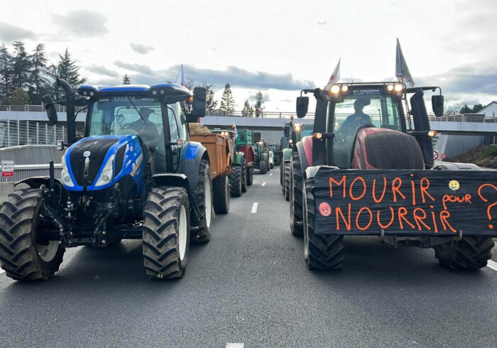 découvrez notre système anti-blocage, une technologie innovante conçue pour améliorer la sécurité de vos trajets en évitant le blocage des roues lors du freinage. profitez d'une conduite plus sûre et maîtrisée grâce à nos solutions avancées.