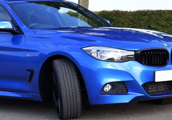 découvrez notre sélection de pneus spécialement adaptés pour le bmw x3. offrez à votre véhicule la performance, le confort et la sécurité qu'il mérite, quel que soit le type de route. profitez de nos conseils d'experts et de prix compétitifs pour équiper votre suv avec les meilleurs pneus.