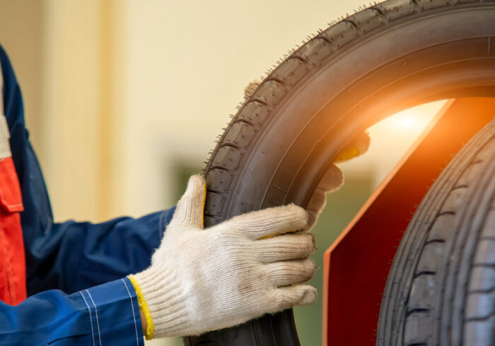 découvrez notre sélection de pneus sportifs été, conçus pour optimiser les performances de votre véhicule sur routes sèches. profitez d'une adhérence exceptionnelle, d'une maniabilité précise et d'un confort de conduite inégalé lors de vos trajets estivaux.