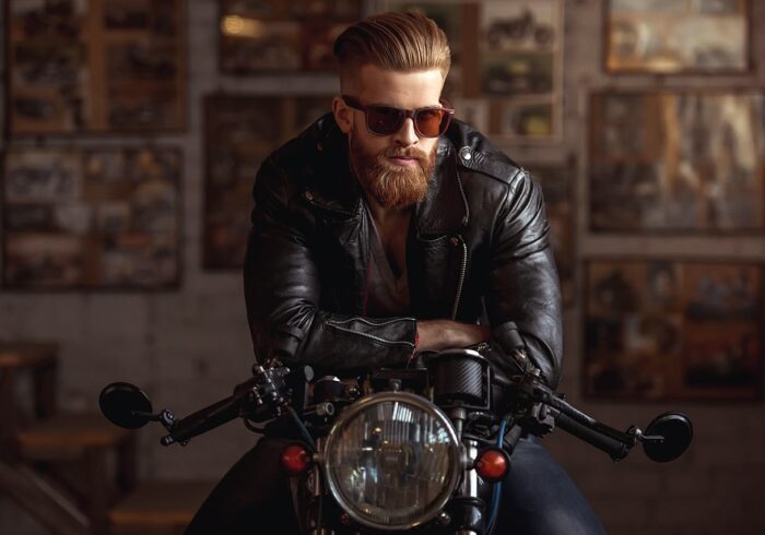 découvrez comment choisir le blouson de moto en cuir idéal, alliant style, confort et sécurité. conseils pratiques pour sélectionner le modèle qui vous protégera tout en boostant votre look sur la route.