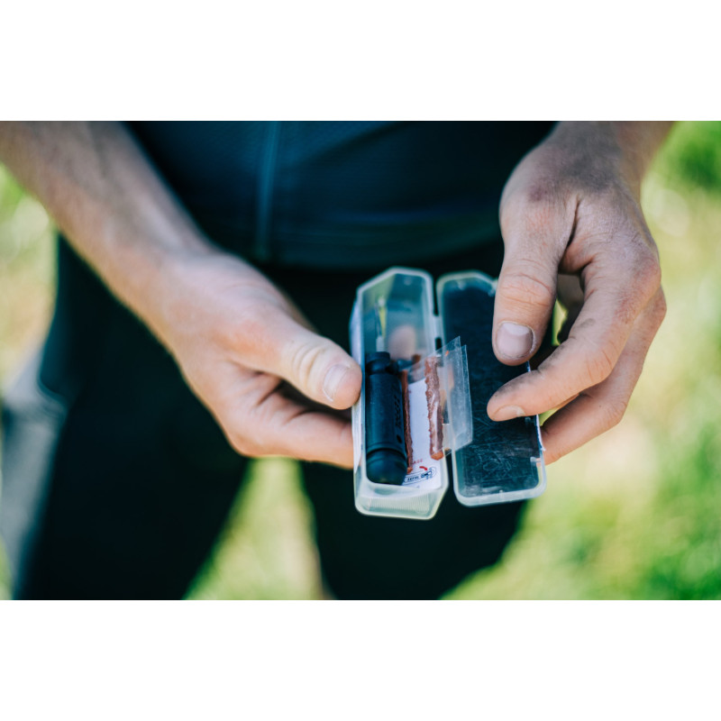 découvrez nos services de réparation de pneus tubeless, garantissant une intervention rapide et efficace pour assurer votre sécurité sur la route. profitez de notre expertise pour prolonger la durée de vie de vos pneus et rouler en toute sérénité.