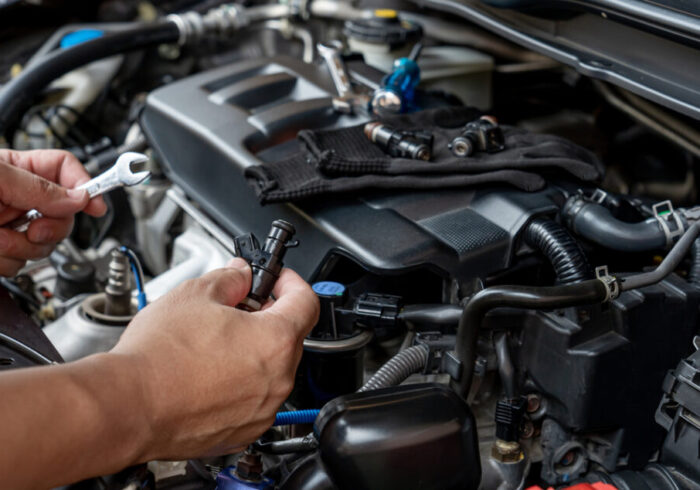 découvrez tout sur les injecteurs automobiles : leurs fonctions essentielles pour le bon fonctionnement de votre moteur et les meilleures pratiques de maintenance pour assurer performance et durabilité de votre véhicule.