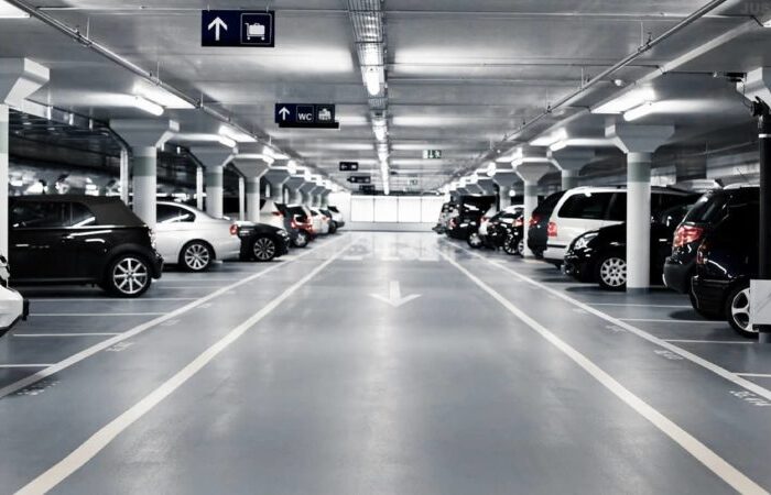 découvrez les options de stationnement à l'aéroport de roissy pour un trajet sans souci. choisissez parmi des solutions pratiques et sécurisées, que ce soit pour un stationnement court ou long terme, et profitez d'un accès rapide à votre vol.