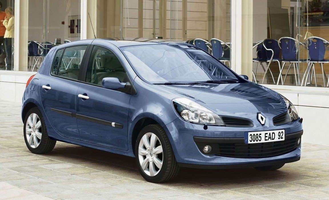 découvrez notre sélection de pneus sportifs pour clio 3. améliorez la performance de votre véhicule avec des pneus adaptés, offrant adhérence et maniabilité sur route. idéaux pour les passionnés de conduite dynamique.