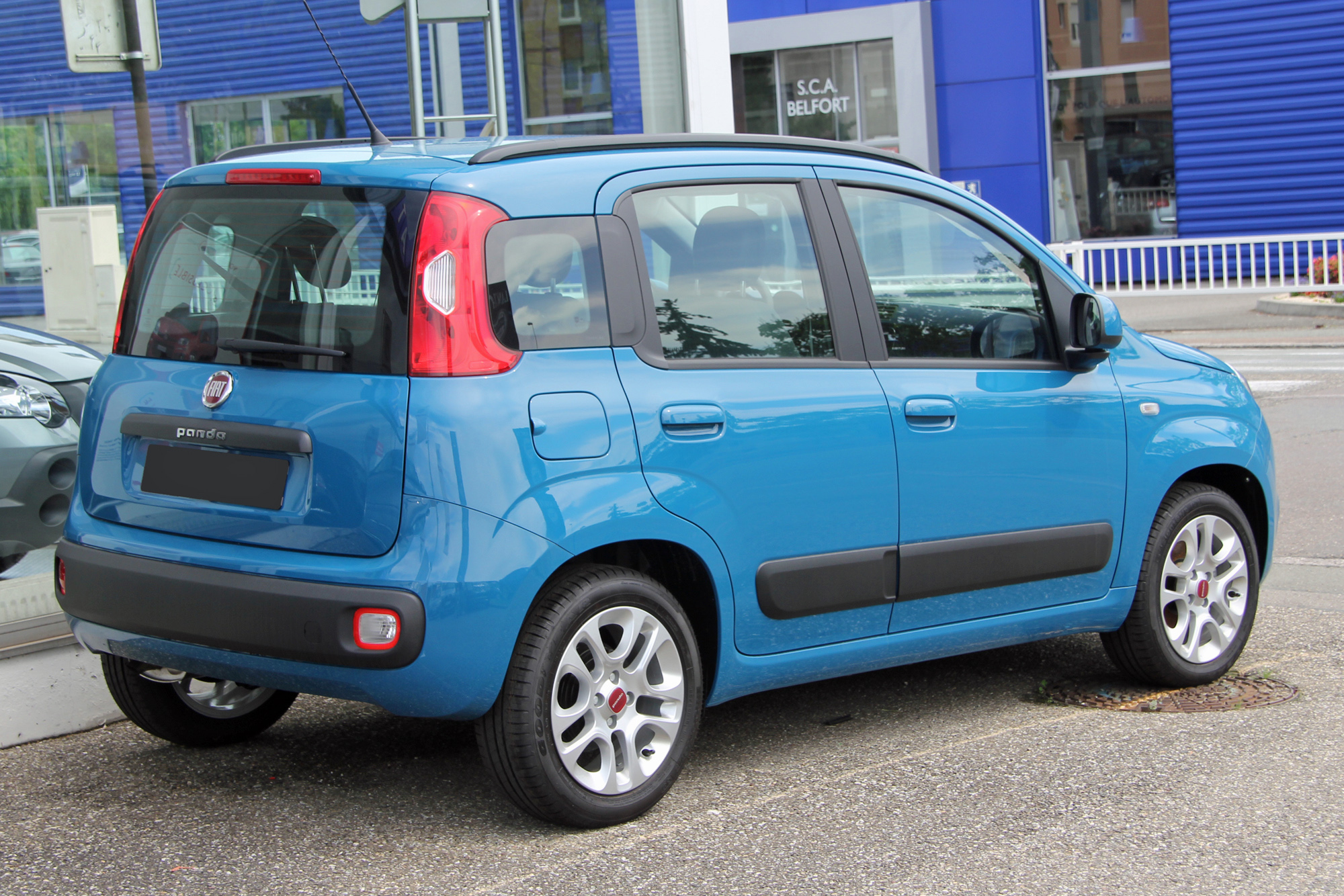 découvrez notre sélection de pneus performance spécialement conçus pour la fiat panda iii. améliorez l'adhérence, la réactivité et le confort de conduite de votre véhicule avec des options adaptées à tous les styles de conduite.