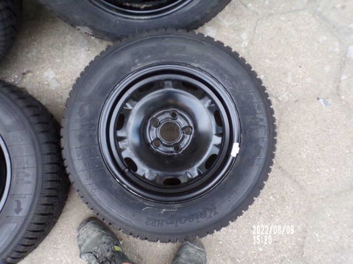 découvrez notre sélection de pneus pour skoda fabia iv, offrant performance, sécurité et confort sur la route. trouvez le pneu idéal pour optimiser votre expérience de conduite et assurer une adhérence optimale dans toutes les conditions.