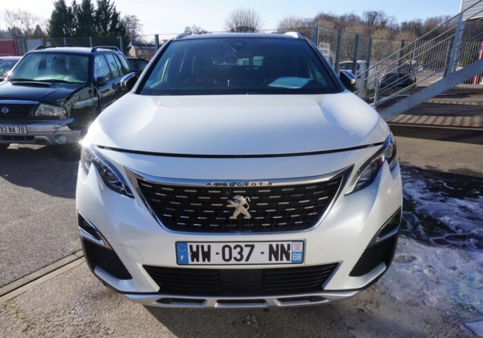 découvrez notre sélection de pneus adaptés au peugeot 3008 ii, offrant sécurité, performance et confort. choisissez parmi une gamme de marques reconnues pour garantir une conduite optimale, quelles que soient les conditions météorologiques.