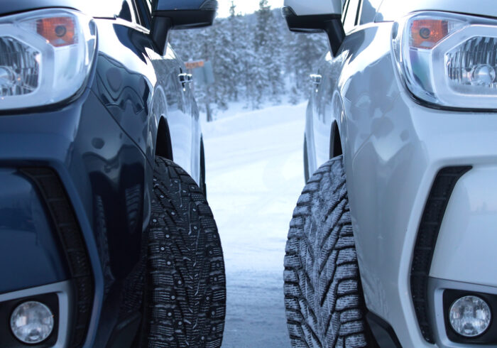 découvrez les différences clés entre les pneus quatre saisons et les pneus d'hiver. apprenez comment choisir le meilleur type de pneu pour vos besoins saisonniers, en optimisant la sécurité, l'adhérence et le confort de conduite dans diverses conditions météorologiques.