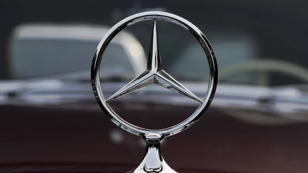 découvrez notre sélection de véhicules d'occasion mercedes, alliant qualité, fiabilité et confiance. profitez d'offres exceptionnelles tout en bénéficiant d'une expertise reconnue pour un achat serein.
