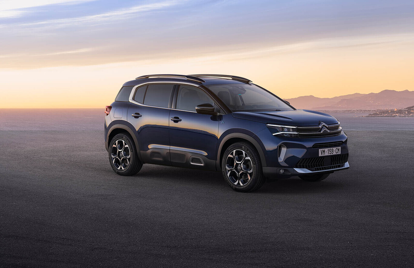 découvrez notre sélection de pneus spécialement conçus pour le citroën c5 aircross. améliorez la performance et la sécurité de votre véhicule avec des pneus adaptés à tous les types de routes. profitez de conseils d'experts et de promotions exceptionnelles pour une conduite confortable et sûre.