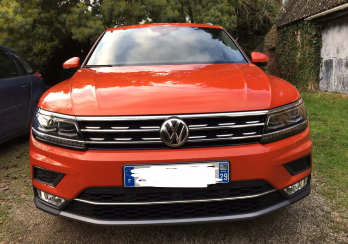 découvrez notre sélection de pneus adaptés à votre volkswagen tiguan ii. profitez d'une conduite sécurisée et confortable, quelle que soit la saison. trouvez le pneu parfait pour optimiser les performances de votre suv et garantir votre sécurité sur la route.