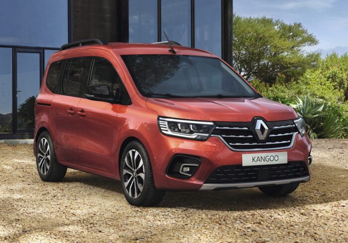 découvrez notre sélection de pneus idéaux pour votre renault kangoo iii. améliorez la sécurité, le confort et la performance de votre véhicule avec des options adaptées à vos besoins.