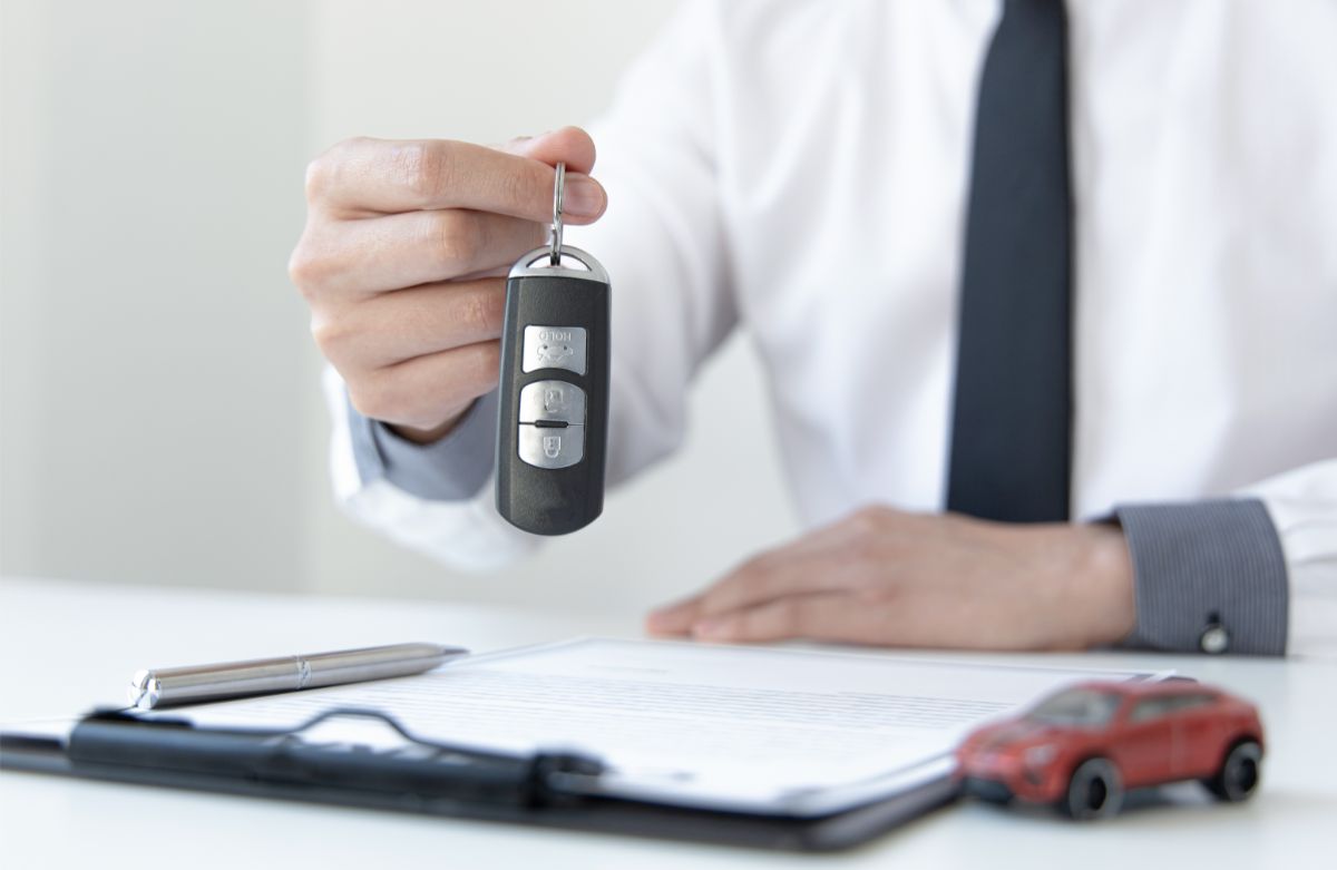 découvrez notre assurance auto adaptée aux prêts de véhicules. protégez votre investissement et roulez en toute sérénité grâce à nos couvertures complètes et personnalisées. obtenez un devis rapide et comparez nos offres pour un budget maîtrisé.