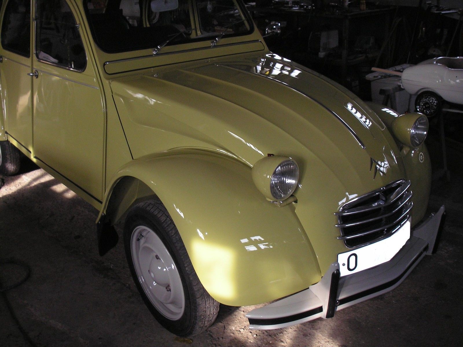 découvrez notre large sélection de batteries 6v spécialement conçues pour la citroën 2cv. profitez d'une performance optimale et d'une autonomie prolongée pour faire revivre cette iconique voiture. commandez dès maintenant et assurez-vous des trajets en toute sérénité.