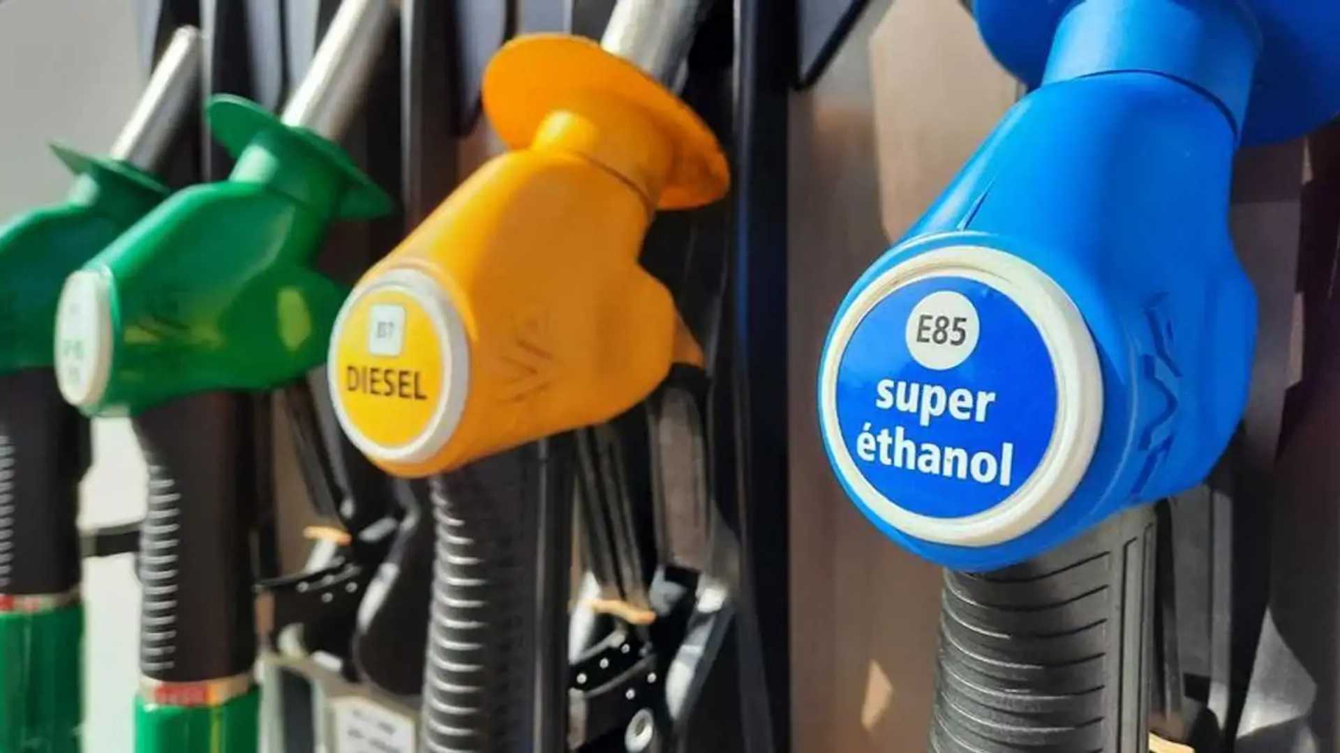 découvrez tout ce qu'il faut savoir sur la carte grise pour les véhicules fonctionnant au bioéthanol. informez-vous sur les démarches, les avantages et les spécificités liées à l'utilisation de ce carburant écologique.