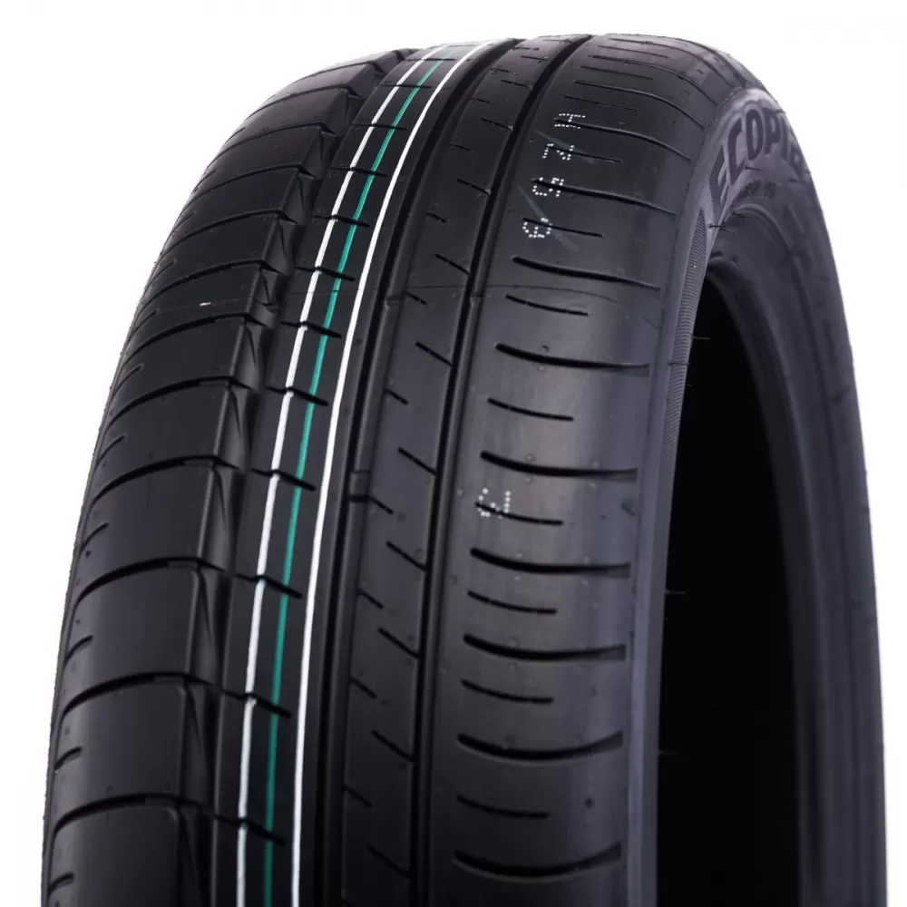 découvrez le bridgestone ecopia ep25, un pneu alliant performance et respect de l'environnement. profitez d'une conduite sécurisée, d'une excellente adhérence et d'une réduction de la consommation de carburant grâce à sa technologie innovante. idéal pour les conducteurs soucieux de l'écologie sans compromettre la performance.