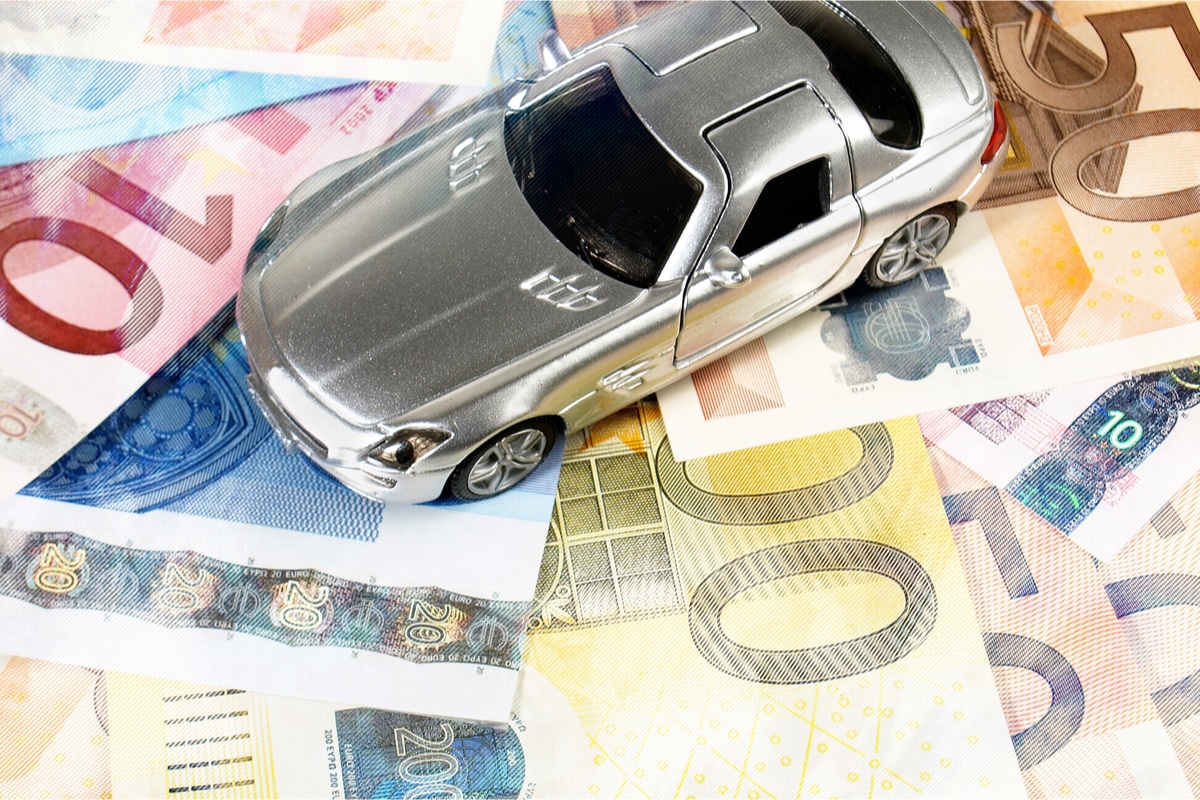 découvrez comment choisir la meilleure assurance auto adaptée à vos besoins et votre budget. comparez les offres, comprenez les garanties essentielles et roulez en toute sérénité.