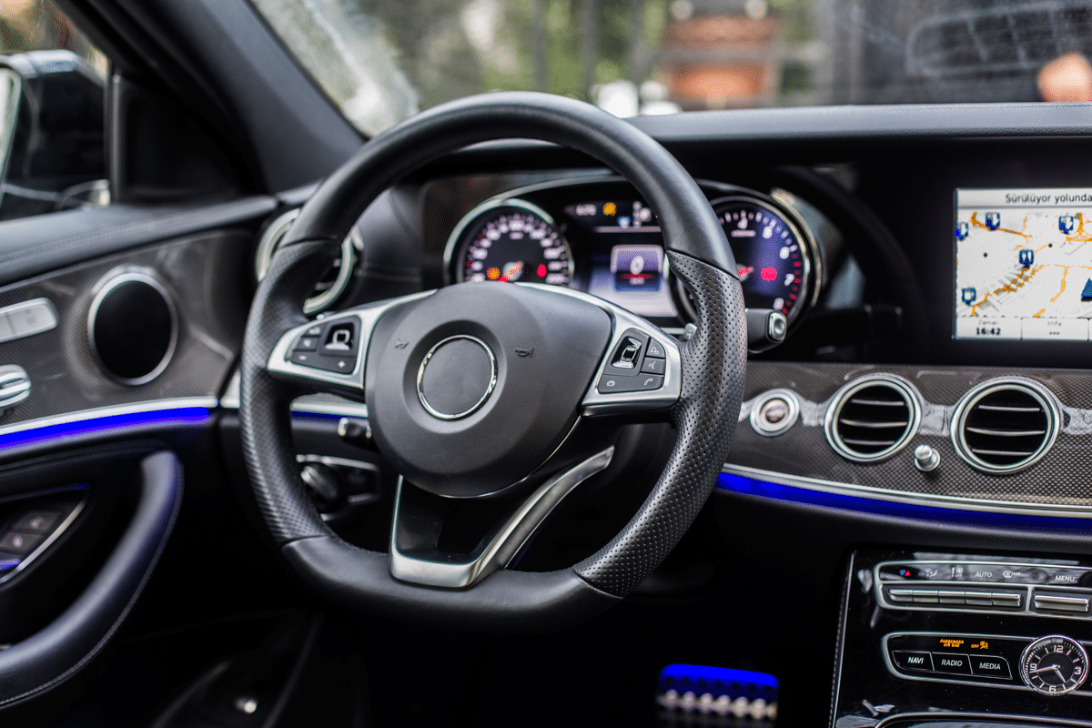 découvrez notre sélection de véhicules d'occasion mercedes de confiance. profitez d'une qualité supérieure et d'un service irréprochable pour votre prochain achat. conduisez en toute sérénité avec nos voitures certifiées.