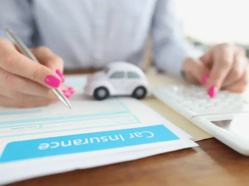 obtenez rapidement votre devis d'assurance auto personnalisé et comparez les meilleures offres du marché. assurez votre véhicule en toute sérénité avec des options adaptées à vos besoins et à votre budget.