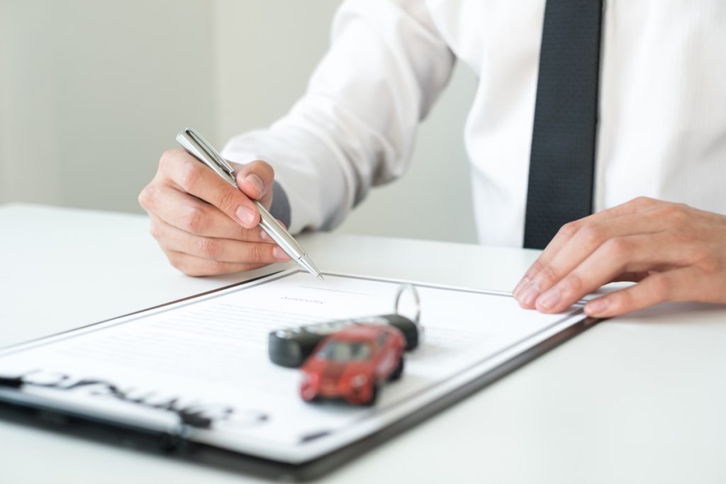 découvrez notre guide complet sur l'assurance auto ! comparez les meilleures offres, comprenez les garanties essentielles et trouvez des conseils pratiques pour choisir la couverture la plus adaptée à vos besoins. roulez en toute sérénité grâce à notre expertise !