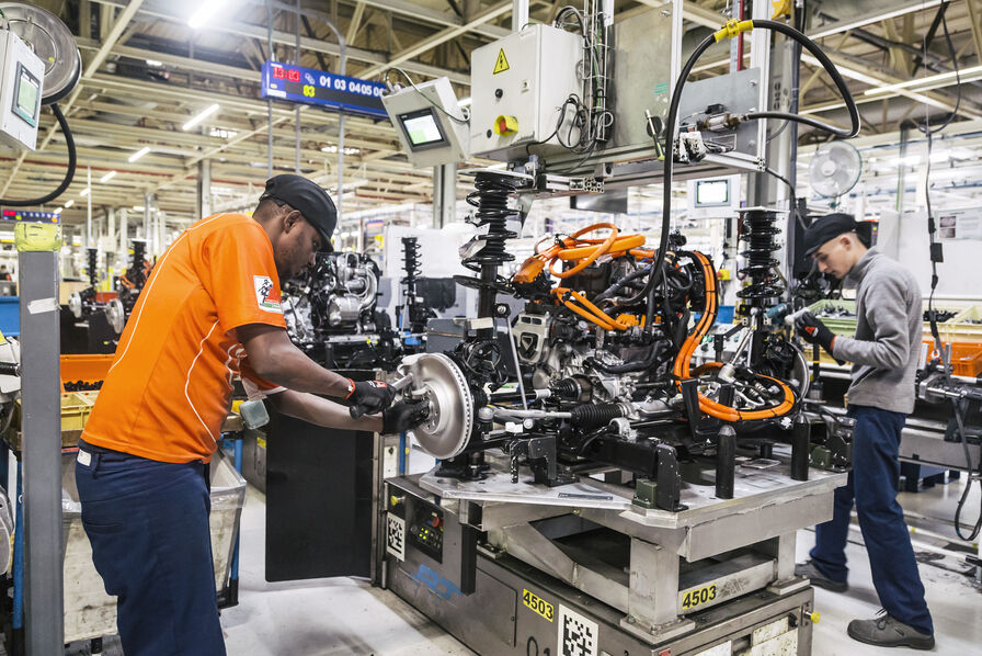 découvrez les leaders de l'industrie automobile, innovateurs et pionniers qui façonnent l'avenir de la mobilité. explorez leur impact sur le marché, les nouvelles technologies, et les tendances qui transforment notre façon de conduire.