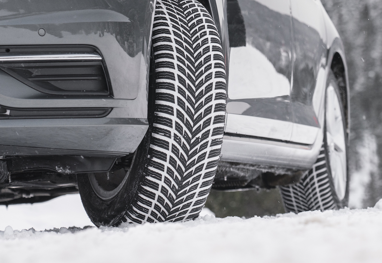 découvrez le nouveau pneu nokian, alliant performance, sécurité et durabilité. conçu pour affronter toutes les conditions météorologiques, ce pneu offre une adhérence exceptionnelle et un confort de conduite optimal. optez pour l'innovation et la fiabilité avec le dernier modèle de nokian.