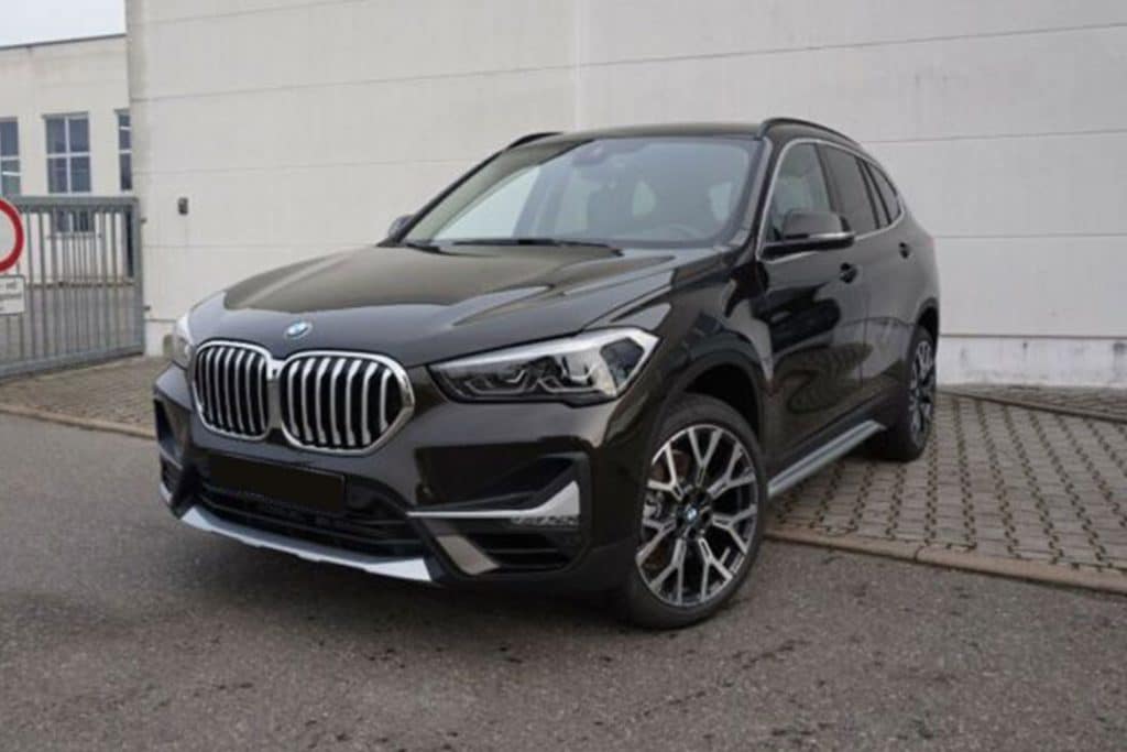 découvrez notre sélection de pneus spécialement conçus pour le bmw x1. alliant performance, sécurité et confort, trouvez le modèle idéal pour optimiser votre expérience de conduite.