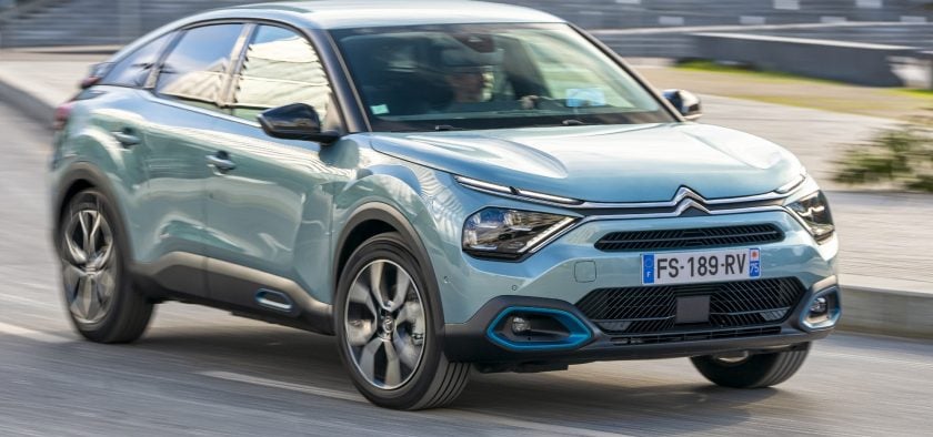 découvrez notre sélection de pneus adaptés pour le citroën ë-c4, garantissant performance et sécurité sur la route. optez pour des pneus de qualité qui maximisent l'efficacité de votre véhicule électrique tout en offrant une conduite confortable. trouvez le modèle idéal pour votre ë-c4 dès maintenant.