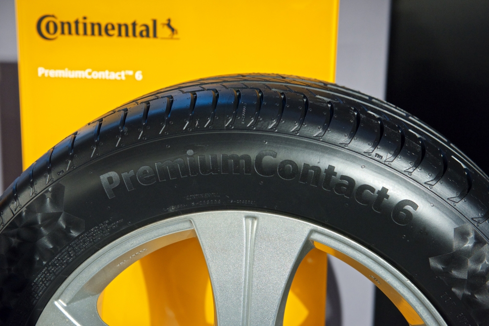 découvrez les pneus continental premium contact 6, alliant performance, sécurité et confort sur tous types de routes. profitez d'une tenue de route exceptionnelle et d'une réactivité améliorée, pour des trajets en toute sérénité.