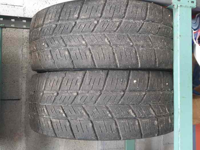 découvrez les pneus hankook, conçus pour offrir une performance exceptionnelle et une sécurité optimale sur tous types de routes. profitez de leur technologie avancée et de leur durabilité pour un confort de conduite inégalé.