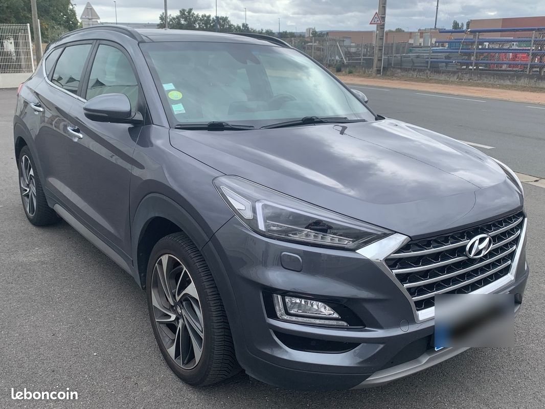 découvrez notre sélection de pneus spécialement conçus pour le hyundai tucson iii. alliant performance, sécurité et confort, trouvez les pneus idéaux pour optimiser votre expérience de conduite tout en garantissant une excellente adhérence sur tous types de routes.