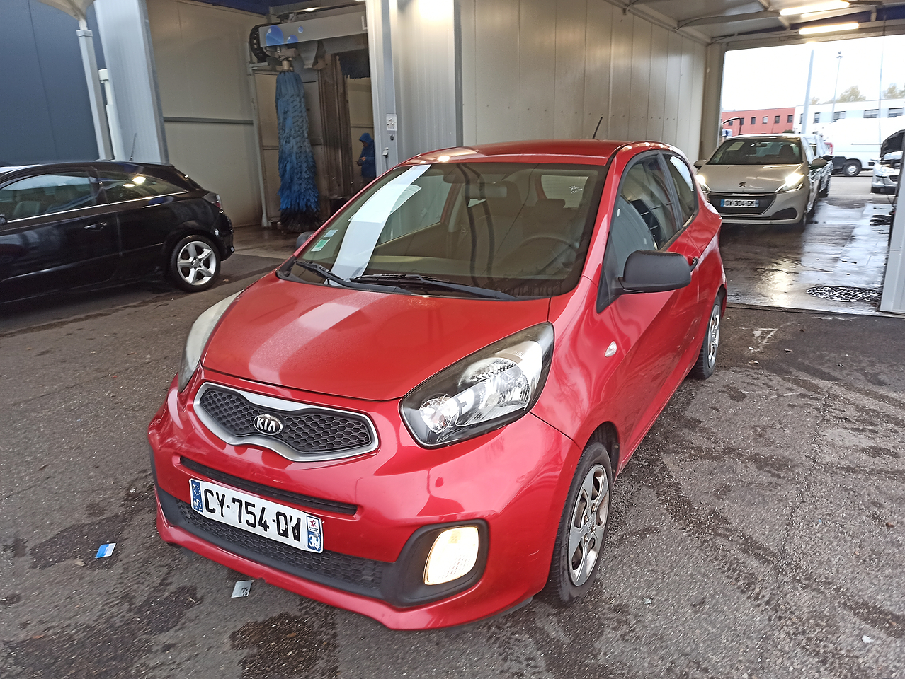 découvrez notre sélection de pneus adaptés pour votre kia picanto. améliorez la performance de votre véhicule avec des pneus de qualité, conçus pour offrir sécurité, confort et durabilité sur la route.