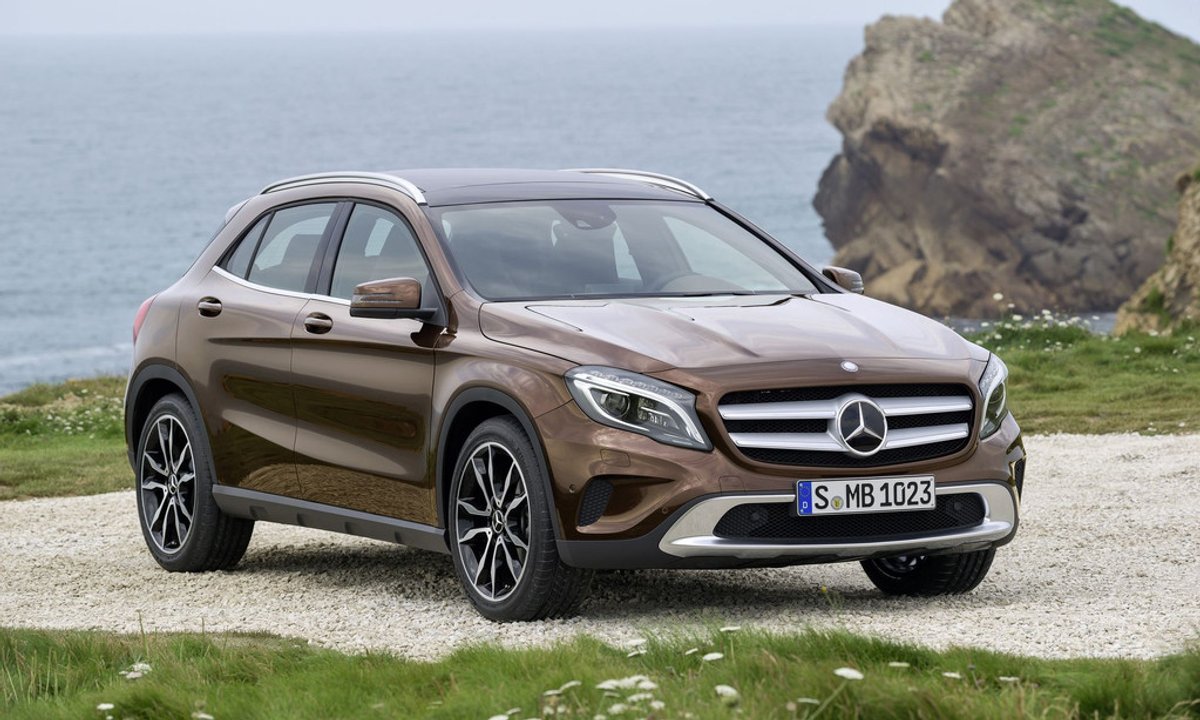 découvrez notre sélection de pneus spécialement conçus pour la mercedes gla ii. profitez d'une performance optimale, d'une adhérence remarquable et d'une sécurité accrue sur toutes les routes. trouvez le pneu idéal pour votre suv et améliorez votre expérience de conduite !