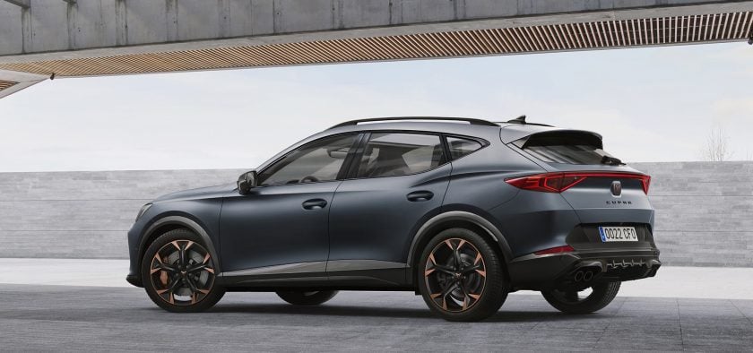 découvrez les pneus optimaux pour votre cupra formentor, alliant performance, sécurité et confort sur la route. profitez d’une conduite unique grâce à notre sélection de pneus adaptés à toutes les conditions et maximisez le potentiel de votre véhicule.