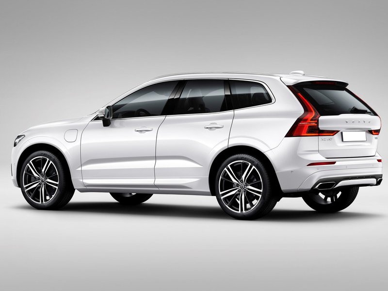 découvrez notre sélection de pneus adaptés pour votre volvo xc60. alliez sécurité, performance et confort de conduite avec des pneus de qualité, spécialement conçus pour maximiser les performances de votre suv. profitez de conseils d'experts et d'offres avantageuses pour équiper votre véhicule.
