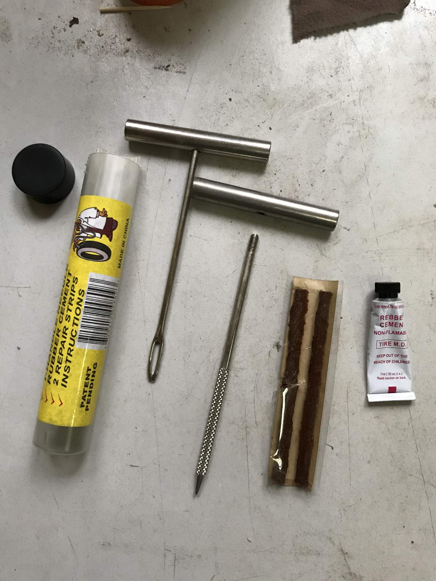 découvrez nos services de réparation pour pneus tubeless, garantissant une intervention rapide et efficace pour prolonger la durée de vie de vos pneumatiques. profitez de notre expertise pour rouler en toute sécurité.